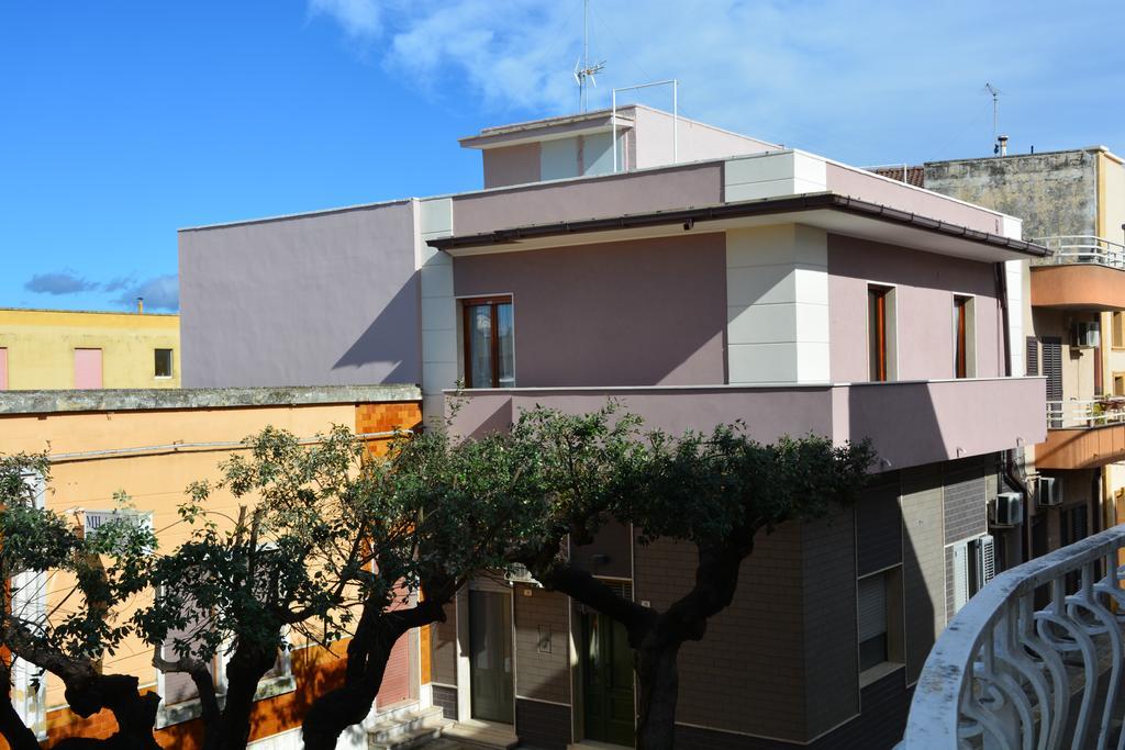 לינה וארוחת בוקר צ'לינו סאן מרקו Colori Del Salento מראה חיצוני תמונה